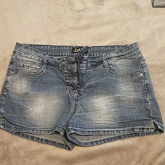 lei Pants - L.e.i. jean shorts